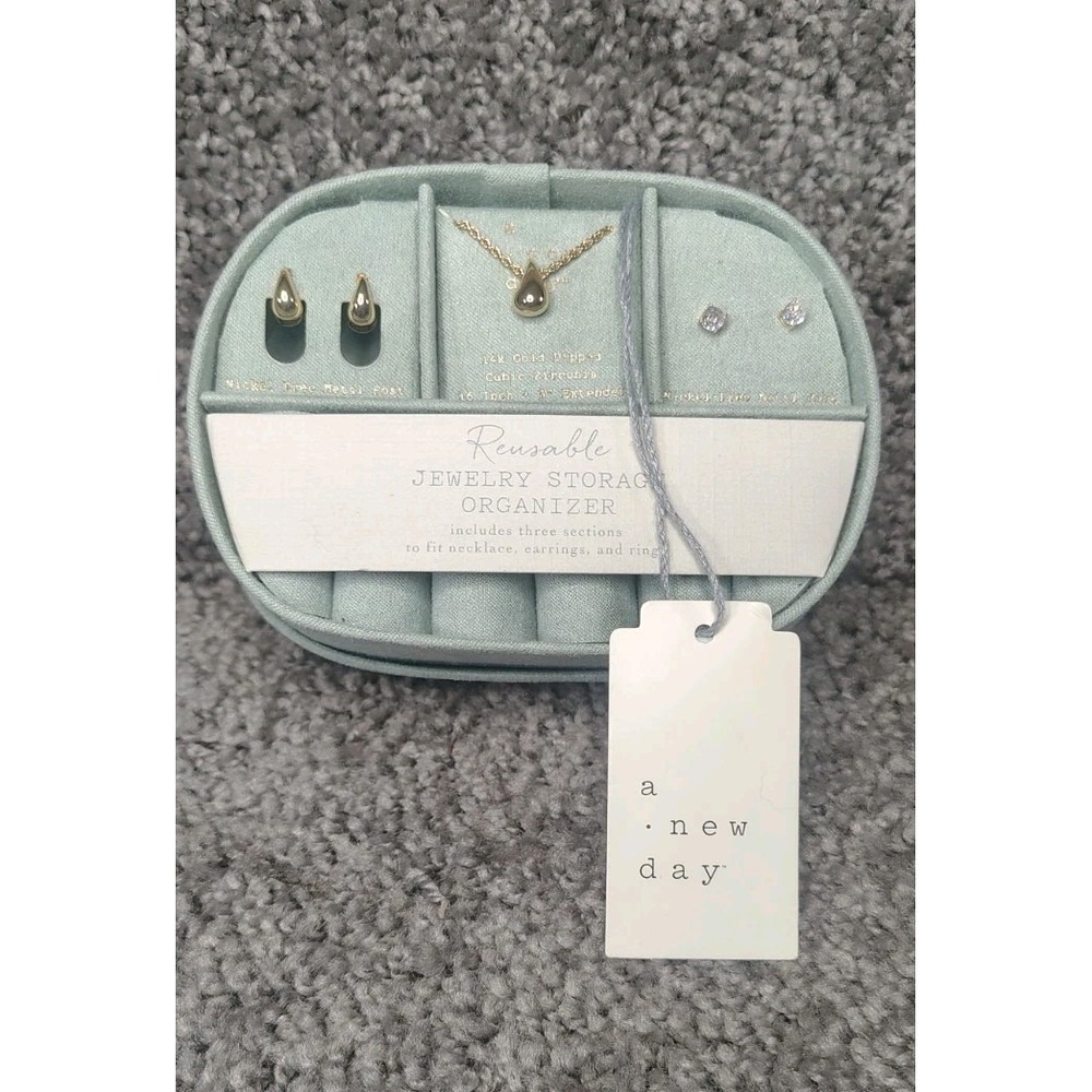 A New Day Reusable Jewelry Storage Earring And Necklace Set